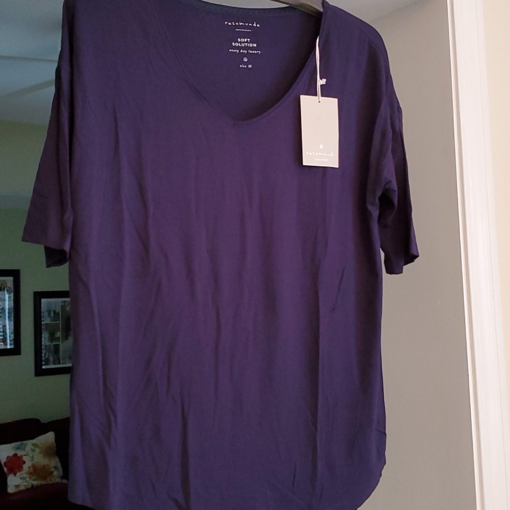 Rosemunde short sleeve basic Tee. NWT